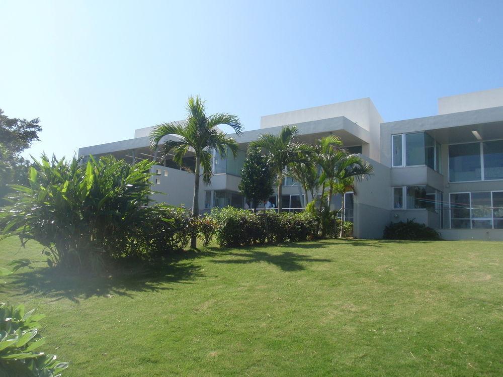 The Green Terrace Aparthotel Miyakojima  Exterior photo